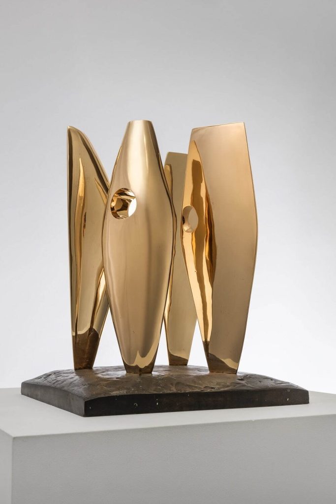 バーバラ・ヘップワース 《待っている四つの形》 1968年 彫刻の森美術館所蔵
Barbara Hepworth © Bowness