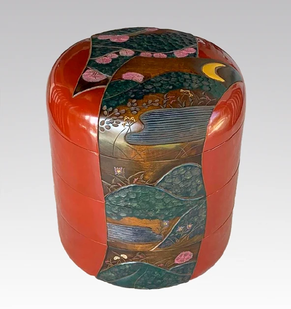 「季節重（丸）山景色」（径20×高さ22cm）