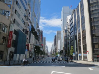 現在の京橋から銀座1～2丁目の風景