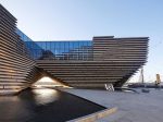 《ヴィクトリア＆アルバート・ミュージアム　ダンディ（スコットランド）》　V&A Dundee Scotland © Hufton+Crow