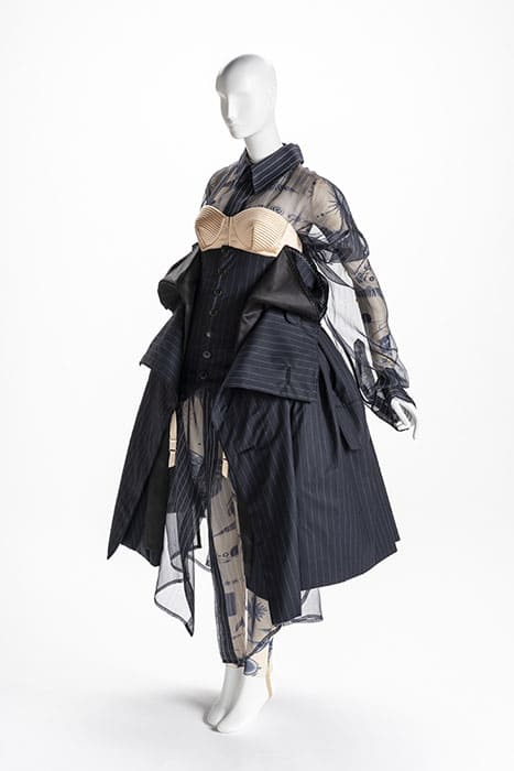 Gaultier Paris by sacai アンサンブル 「I Gaultier under my skin」2021 年秋冬
© 京都服飾文化研究財団、撮影：守屋友樹