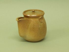 「耳付宝瓶」W21 ×D11cm