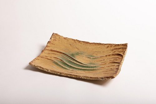 黄瀬戸角皿 　

幅34.0×奥22.5×高さ5.5 