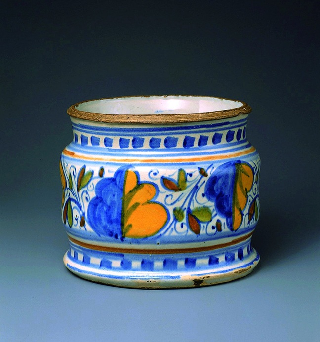 「色絵阿蘭陀水指」　17世紀

