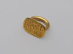 《クフ王の名前が彫られた指輪》前664～前404年　ブルックリン博物館蔵 Photo: Brooklyn Museum