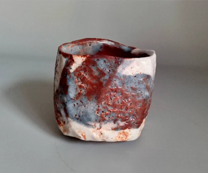 「志野茶碗」（径12.8×高さ9.8cm）