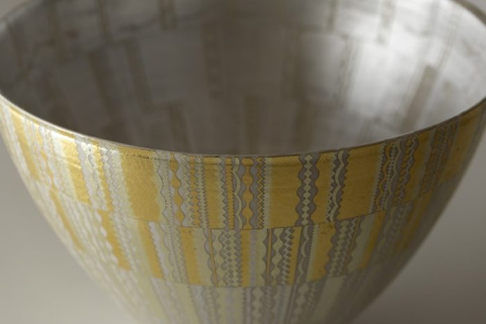 上澄 / うわずみ：金や銀の厚い箔のこと