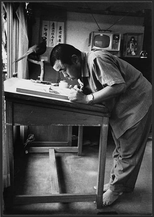 制作中の山下清　山下清作品管理事務所蔵
©Kiyoshi Yamashita / STEPeast 2025