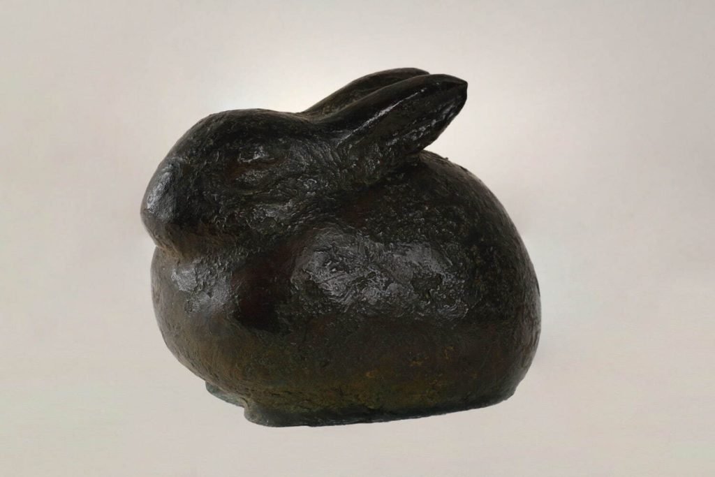 安藤照 《兎》 制作年不詳 鹿児島市立美術館蔵
