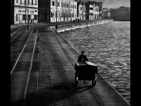 「第5回太田興産コレクション展 ファン・ホー：香港を愛したストリートフォトの巨匠」ヒコヒコギャラリー