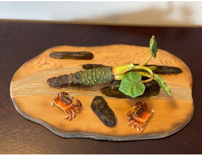 桑原仁「清流」象牙ほか（W33×D21×H8㎝）