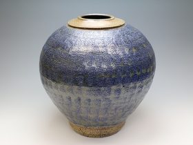 島岡達三「塩釉象嵌印文壺」径37.5×高さ38.0㎝