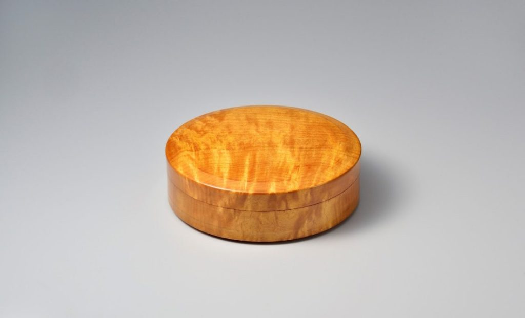 楓杢硯箱　径23.5×高7.5㎝