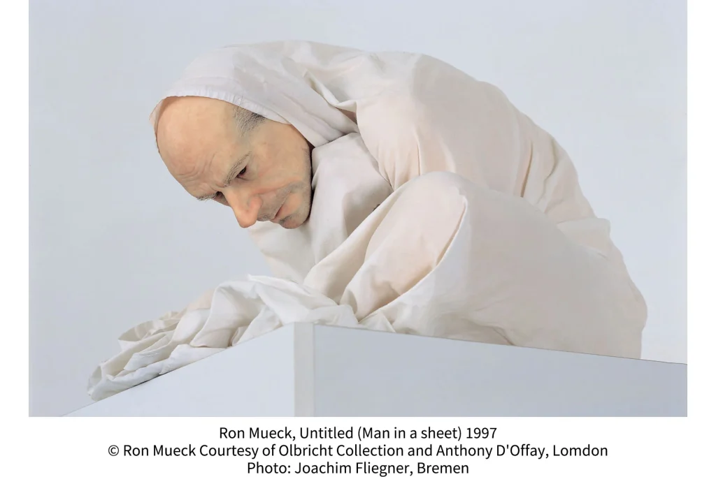 ロン・ミュエク｜Ron Mueck
 – Study：大阪関西国際芸術祭 2025｜大阪府・関西