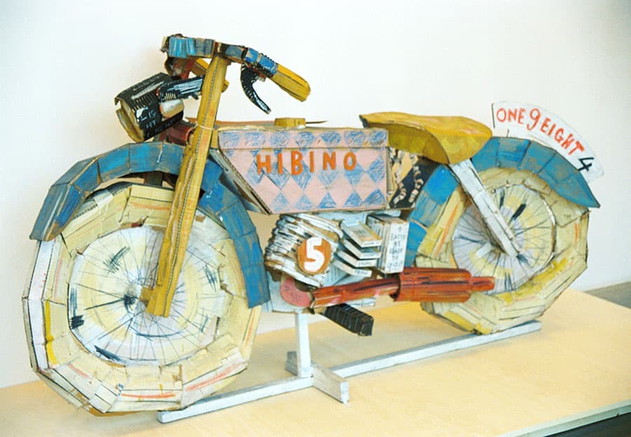 「オートバイ」(1984)　撮影：竹内裕二