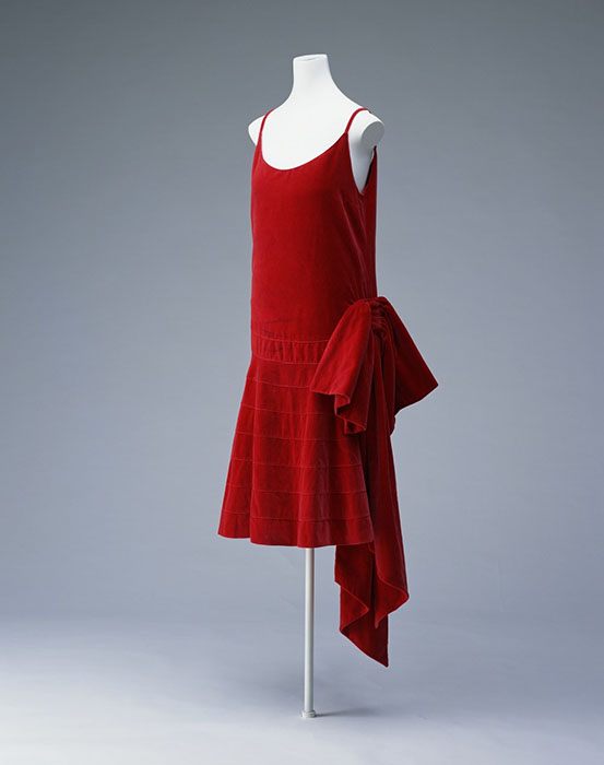 シャネル　イヴニング・ドレス　1928年　京都服飾文化研究財団　撮影：畠山崇