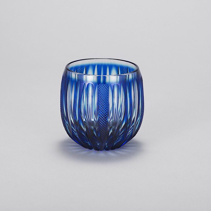 日本工芸会西部支部賞

 

二重被せ切子オールド「竜胆」Ⅰ

中居 政允（諸工芸）