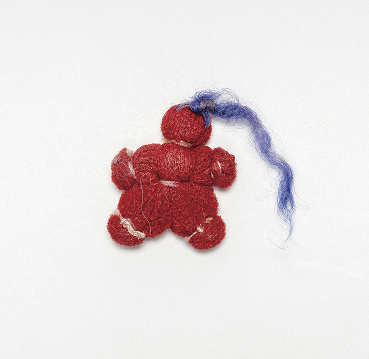 土田ヒロミ〈ヒロシマ・コレクション〉
《人形　寄贈者：濱田良子　広島平和記念資料館所蔵 》2024年　©Hiromi Tsuchida