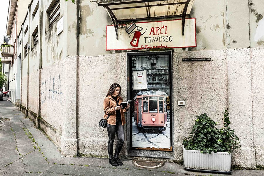 《演劇クエスト ミラノ、霧のエージェント》2024
Photo: Lorenza Daveri