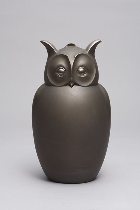 黄銅製耳木菟形壷【5月3日～7月4日】