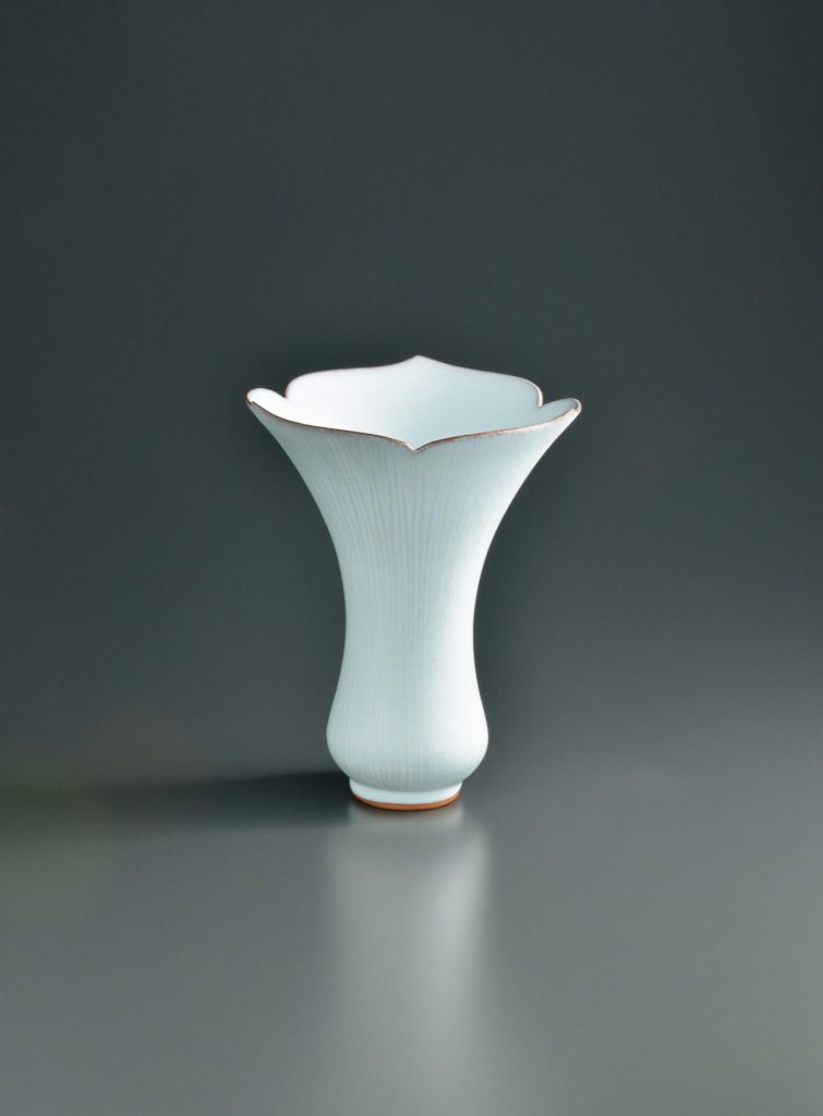 無名異 縹釉 花入

径17×高22㎝