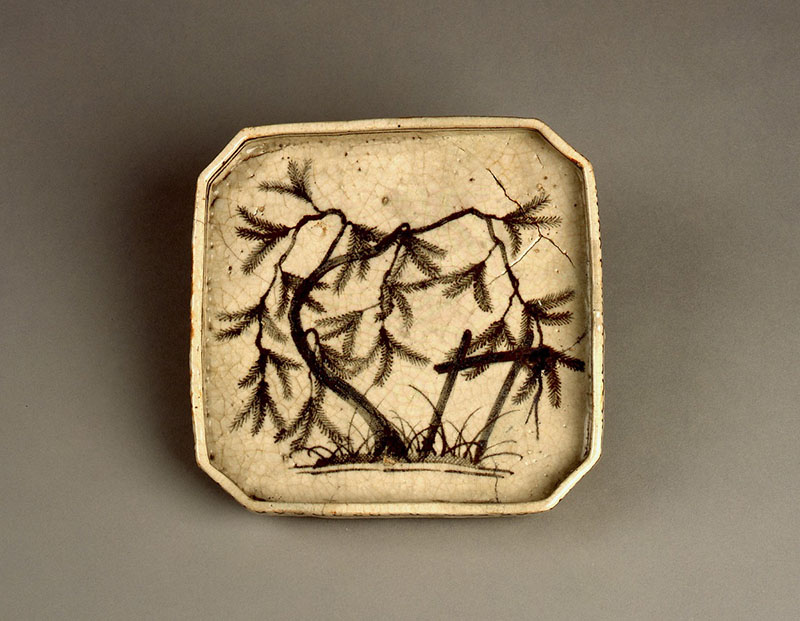 《志野大鉢》16世紀末~17世紀初頭/桃山時代 土岐市美濃陶磁歴史館蔵