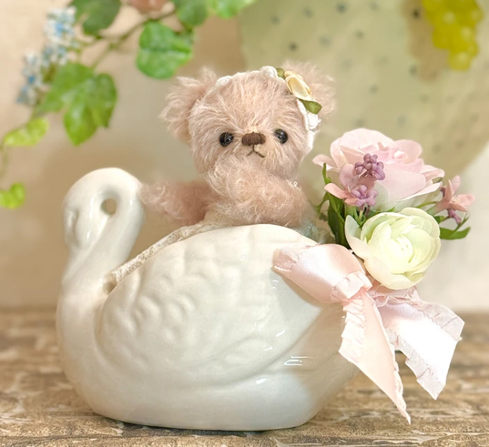 ふみみ
「バレリーナ」（全長13cm）