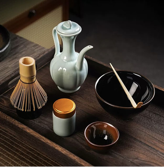 「シルクロードの暮しー絨毯、茶道そして建築」奈良市美術館