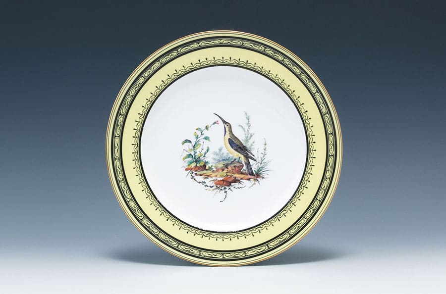 《黄地色絵鳥図皿》　1793年　個人蔵