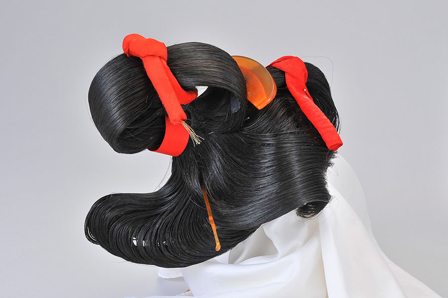 結髪雛形「春信風島田」 澤乃井櫛かんざしコレクション