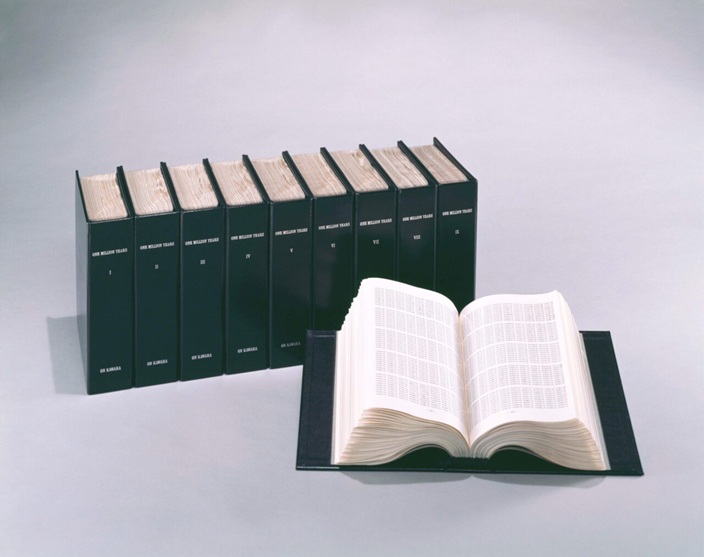 河原温《百万年–未来》1983年　千葉市美術館蔵　© One Million Years Foundation