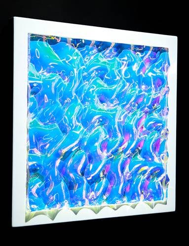 「Nebula prism」

H34×W34×D5cm

アクリル、特殊フィルム、MDF板、金具

2024年