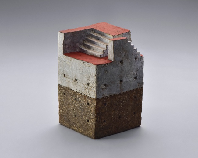 《 紅彩陶塔香炉 》