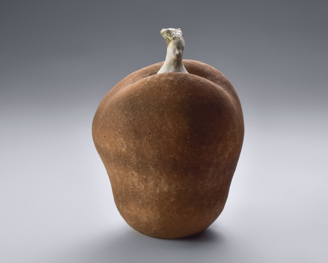 《 俑花生 》 2015年　益子陶芸美術館