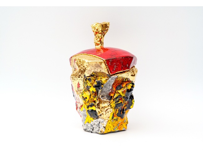 水指「魔王」H23.9×W14.8×D15.7cm　陶