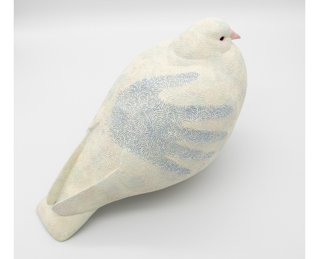 「ひとりごとめいた、ぼくのため息」H18 × W28 × D15.5cm　陶