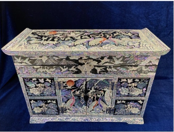 「宝石箱」 （幅30×奥行15×高さ27cm）