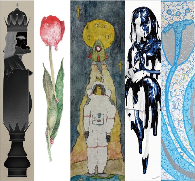 ※左から
寺下麻由「Black King」34.6×6.6cm
依田 恵「溶けていく花－チュ－リップ」36×7.2cm
カトウ「地球以外の場所へ」43×13㎝
アンドウトシキ「alchemyⅠ(Ver. Tanzaku Blue)」36×7.2cm
SAKI OTSUKA「HAPPY TULIP」36×7.2cm