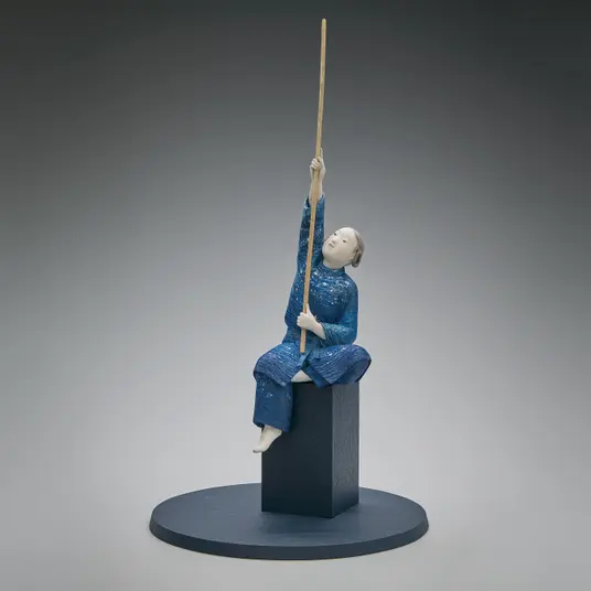 文部科学大臣賞　人形=桐塑布和紙貼「星取り」（とうそぬのわしばり「ほしとり」）木村 美智子