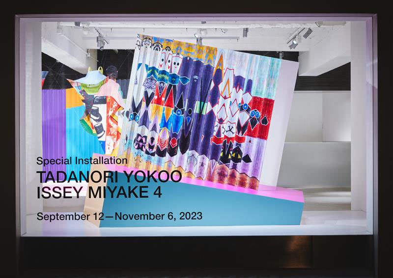 「TADANORI YOKOO ISSEY MIYAKE 4」ISSEY MIYAKE INC.(2023)© Mina Tabei