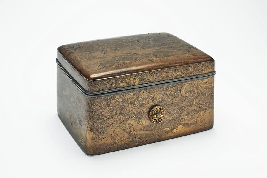 重要文化財　長生殿蒔絵手箱　鎌倉時代・13～14世紀　徳川美術館蔵