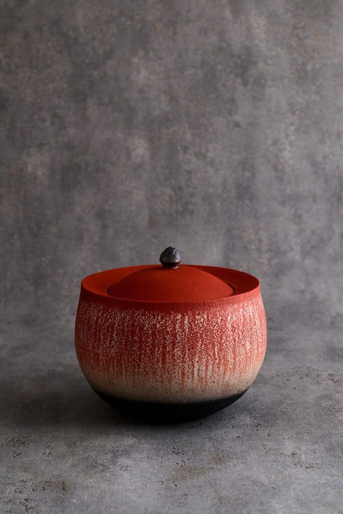 紅色線文水指

径20.0×18.0㎝