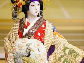 『檀ノ浦兜軍記』より遊君阿古屋の衣裳　©︎岡本隆史