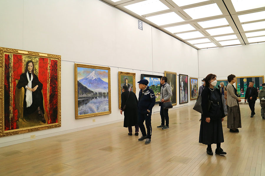 会場風景（洋画）　第11回日展