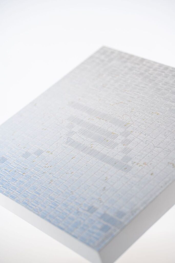 陳 憶誠 「連続労働 ―海の上にて」
油性木版/彫り進み法