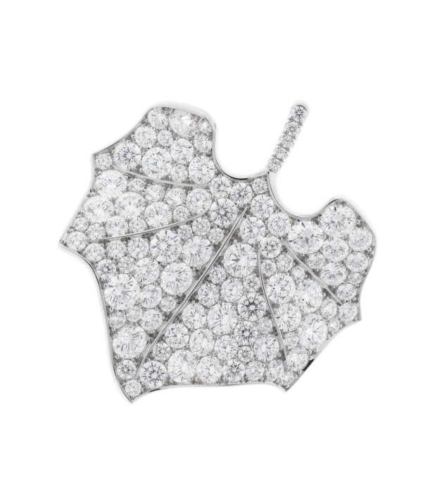 アイビー（Pt ダイヤモンド、サファイア）