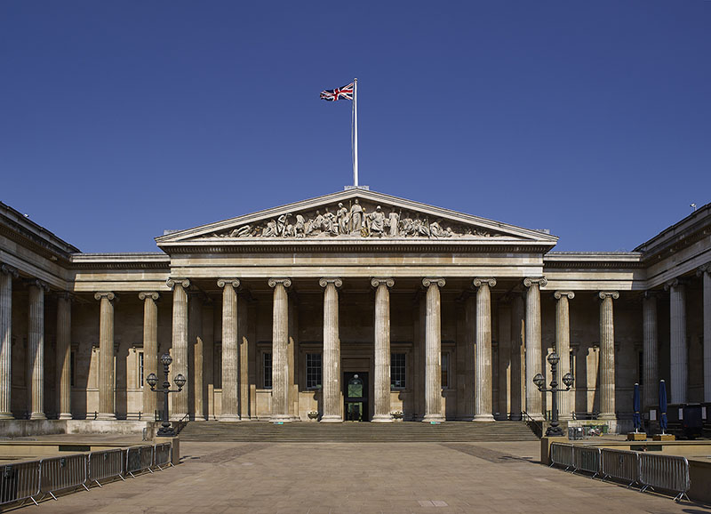 大英博物館 外観　© The Trustees of the British Museum