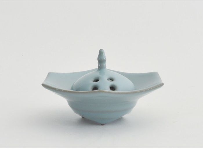 多賀井正夫 【青瓷香爐】W15.6×D17.3×H9.8cm