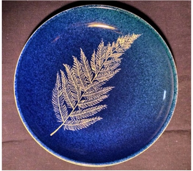 「吹墨皿」(直径20×高さ3cm)