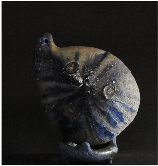 「ミタマ」 （幅22×奥行16×高さ22cm）